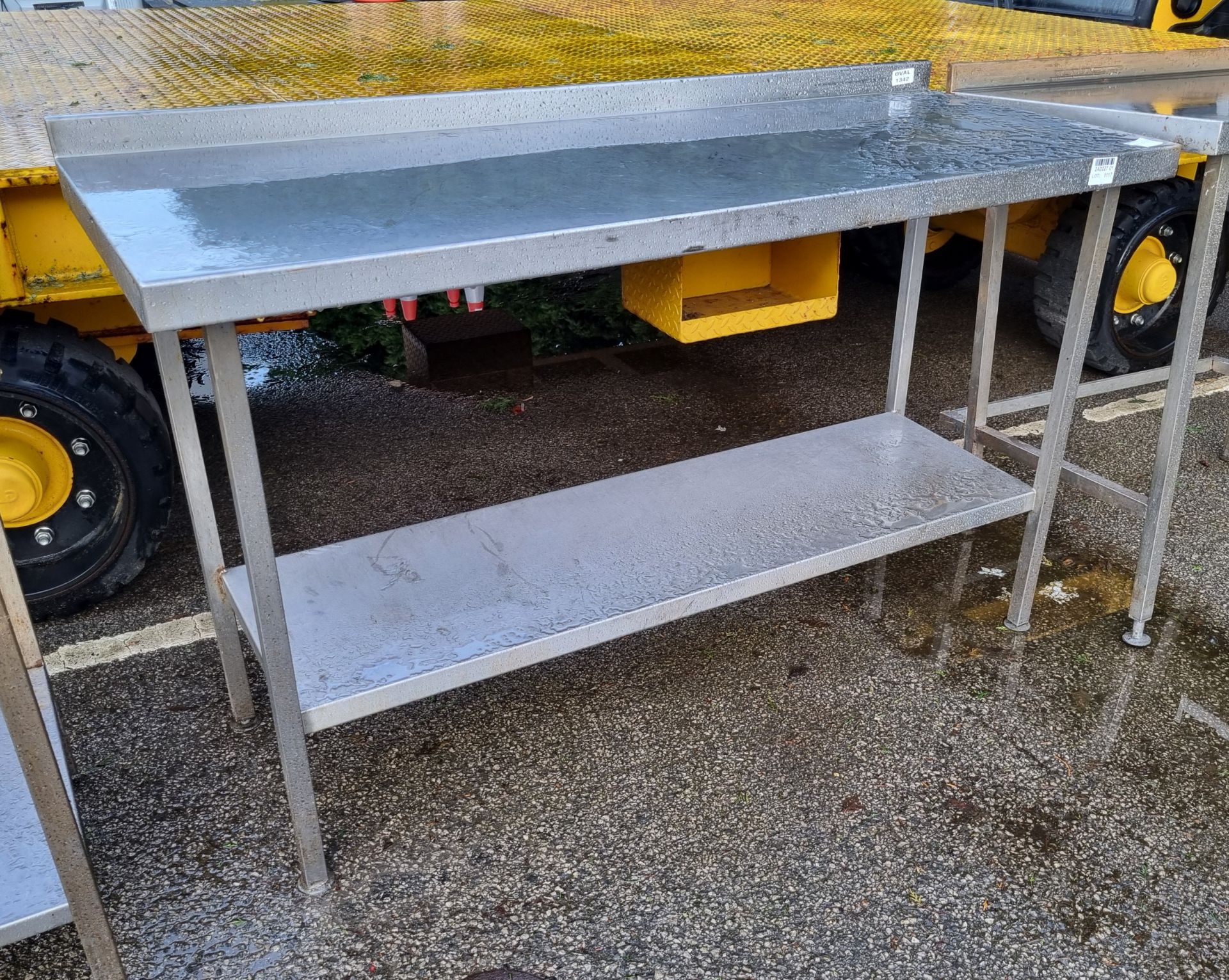Stainless steel preparation table with splashback - L 1500 x W 600 x H 940mm - Image 3 of 3