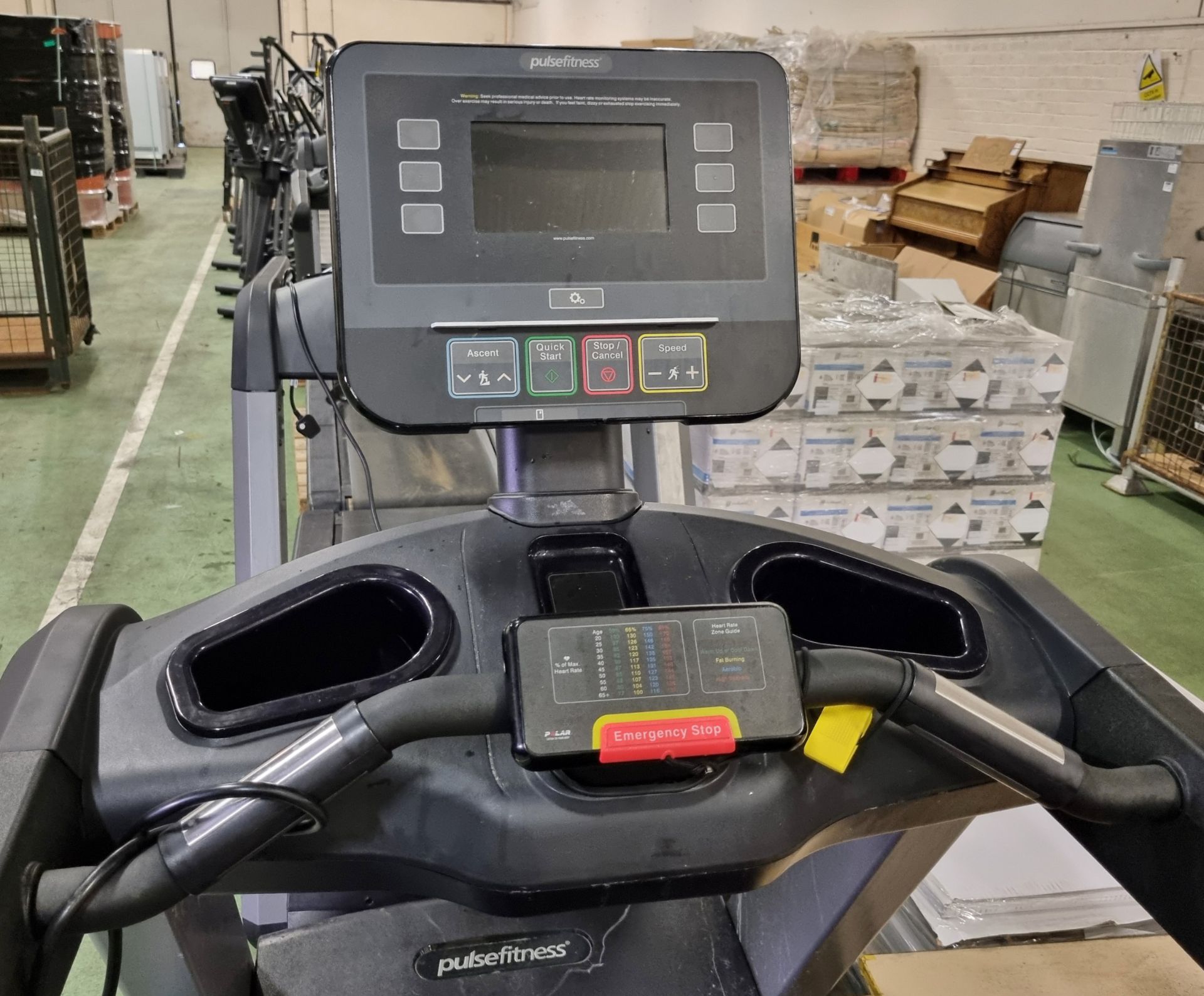 Pulse Fitness 260G treadmill - W 2120 x D 850 x H 1580 mm - Image 3 of 5