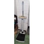 Seca 704 electronic column scale