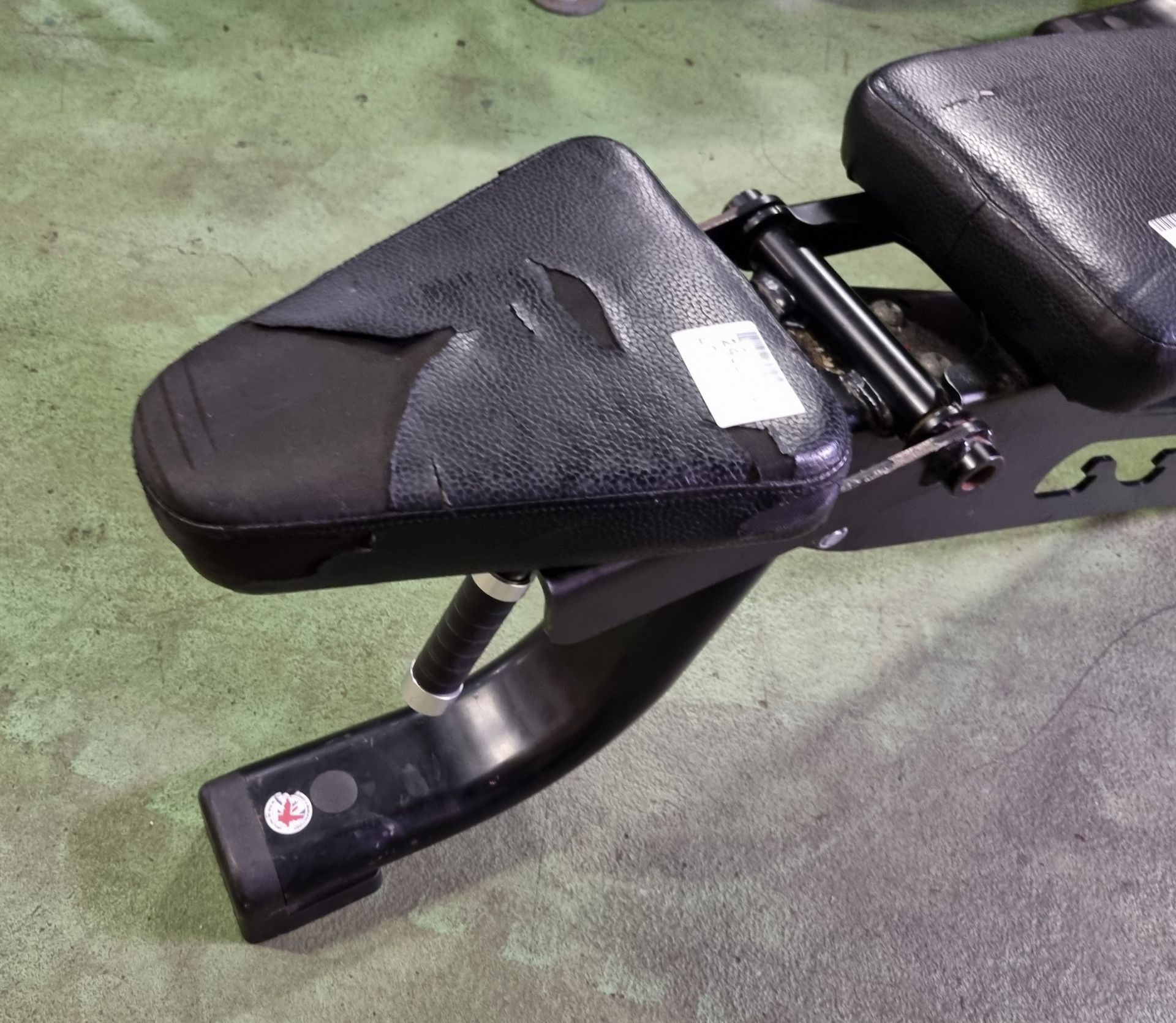 Exigo adjustable incline bench - damage to seat - W 1300 x D 600 x H 470 mm - Bild 5 aus 5