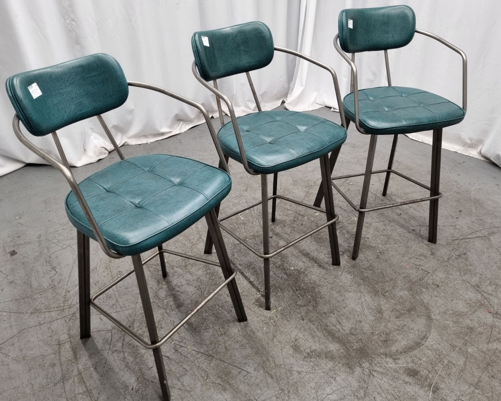 3x Industrial green leather restaurant chairs - L 550 x W 600 x H 1100mm - Bild 3 aus 15