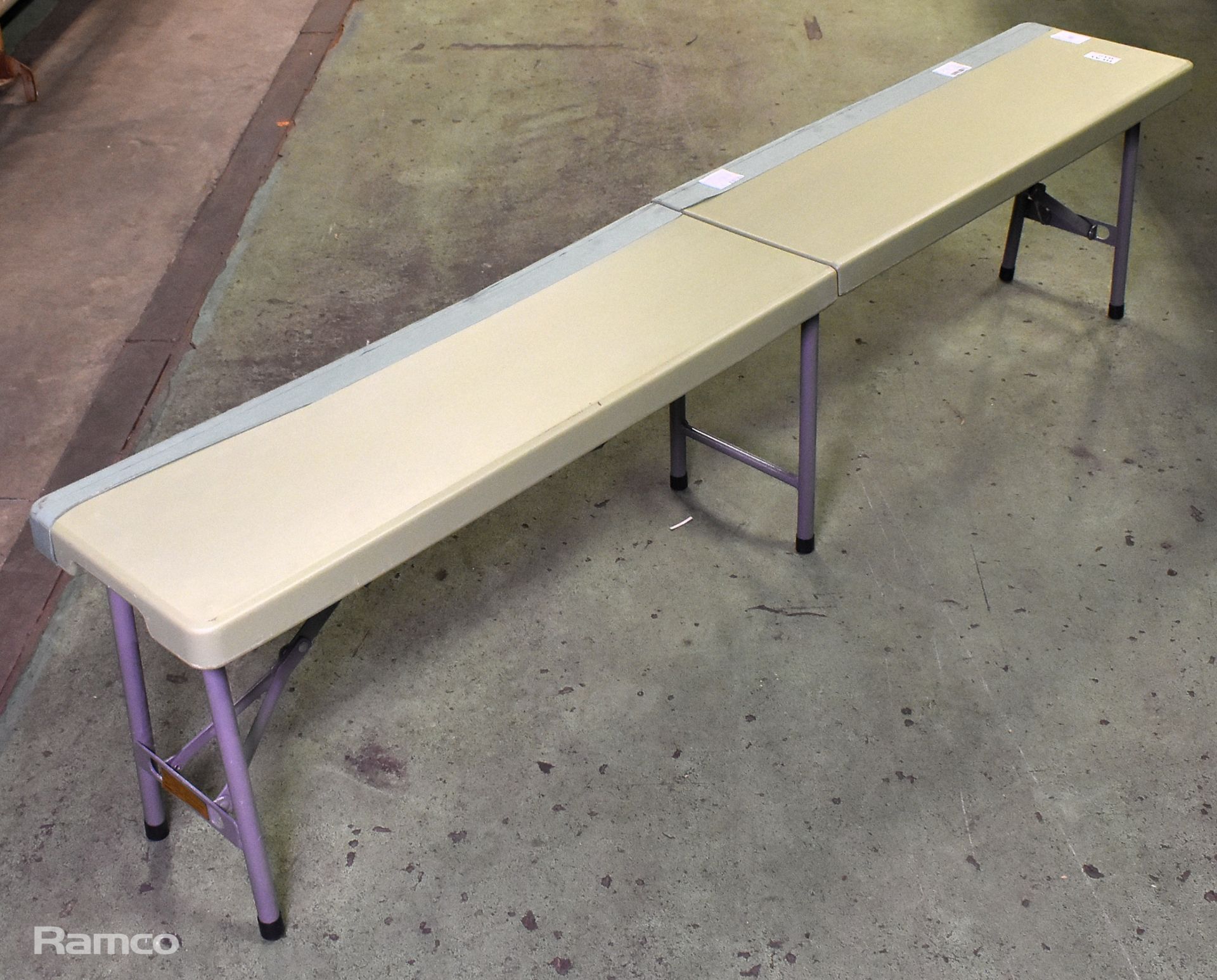 Folding seating bench - L 1000mm