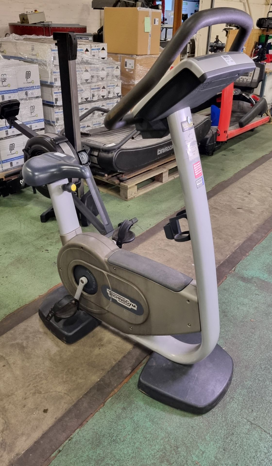 Technogym Bike 500 SP exercise bike - W 1070 x D 400 x H 1500 mm - Image 2 of 6