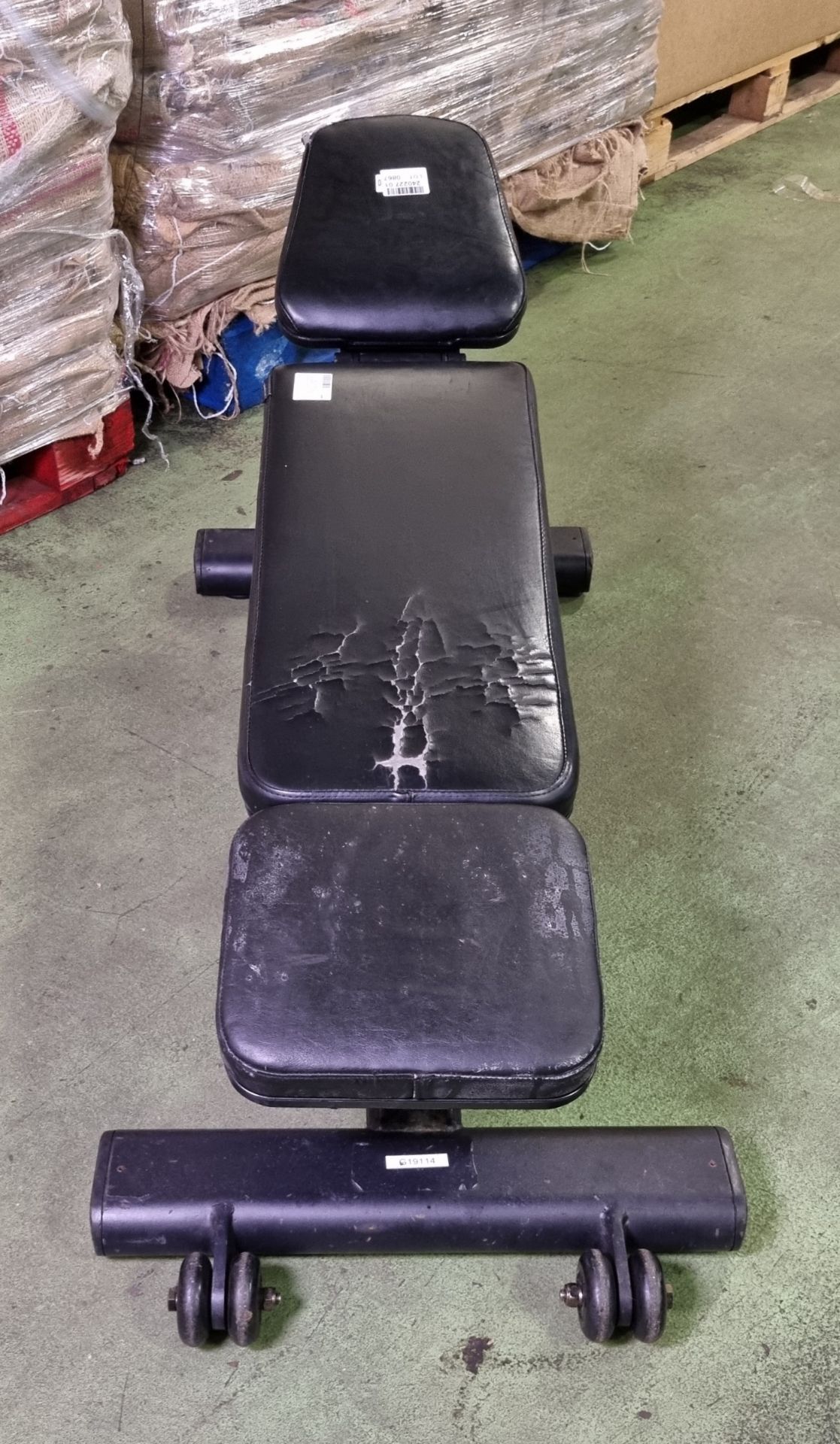 Pulse Fitness 751G adjustable incline bench - damage to seat - W 1300 x D 600 x H 470 mm - Bild 2 aus 4