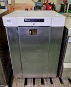 Gram F210RG3N undercounter freezer - W 600 x D 640 x H 840 mm