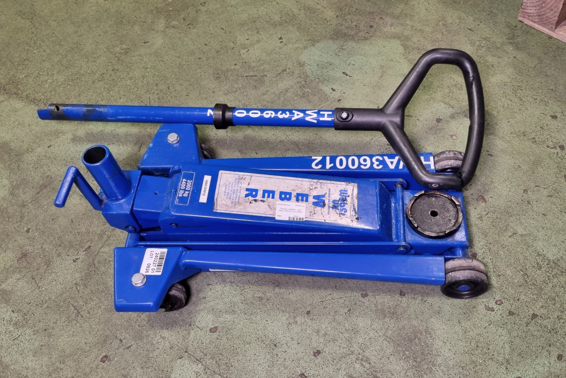 Weber UK hydraulic trolley jack - capacity: 2000kg - LEAKS - NEED SERVICING