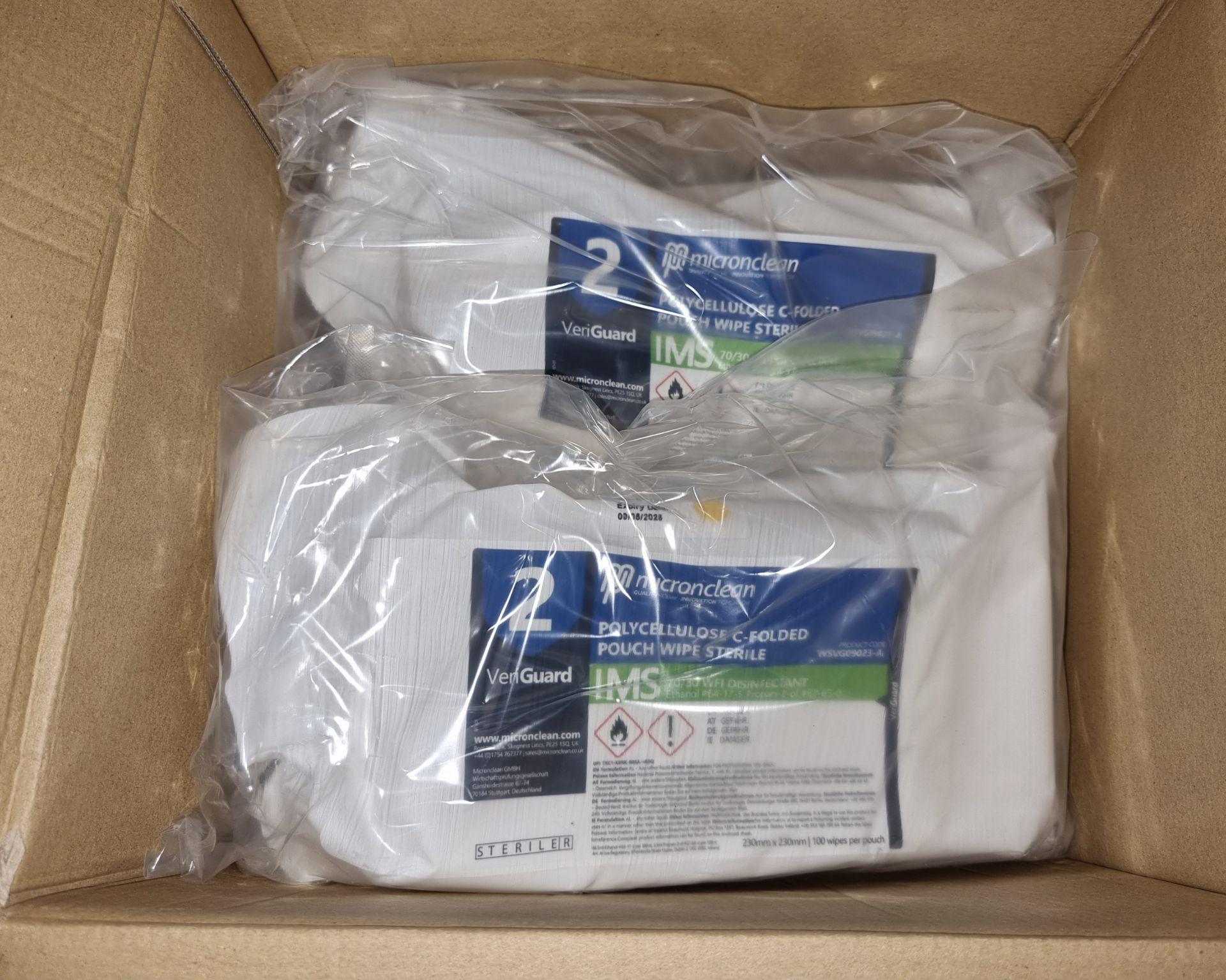 33x boxes of Micronclean Veriguard Polycellulose C-folded pouch wipe sterile - 230mm x 230mm - Image 3 of 4