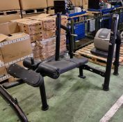 Matrix decline bench press - W 1250 x D 2100 x H 1260 mm