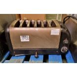 Dualit D6BMHA 6 slice toaster - 230V