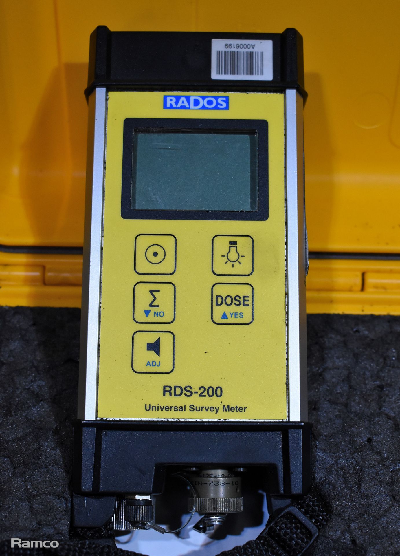 Rados RDS-200 universal survey meter, Rados GMP-11 sensor, 2x Siemens MK2.3 dosimeters - Image 3 of 10
