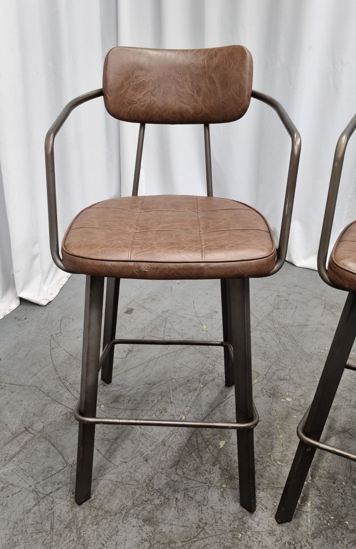 3x Industrial brown leather restaurant chairs - L 550 x W 600 x H 1100mm - Bild 4 aus 11