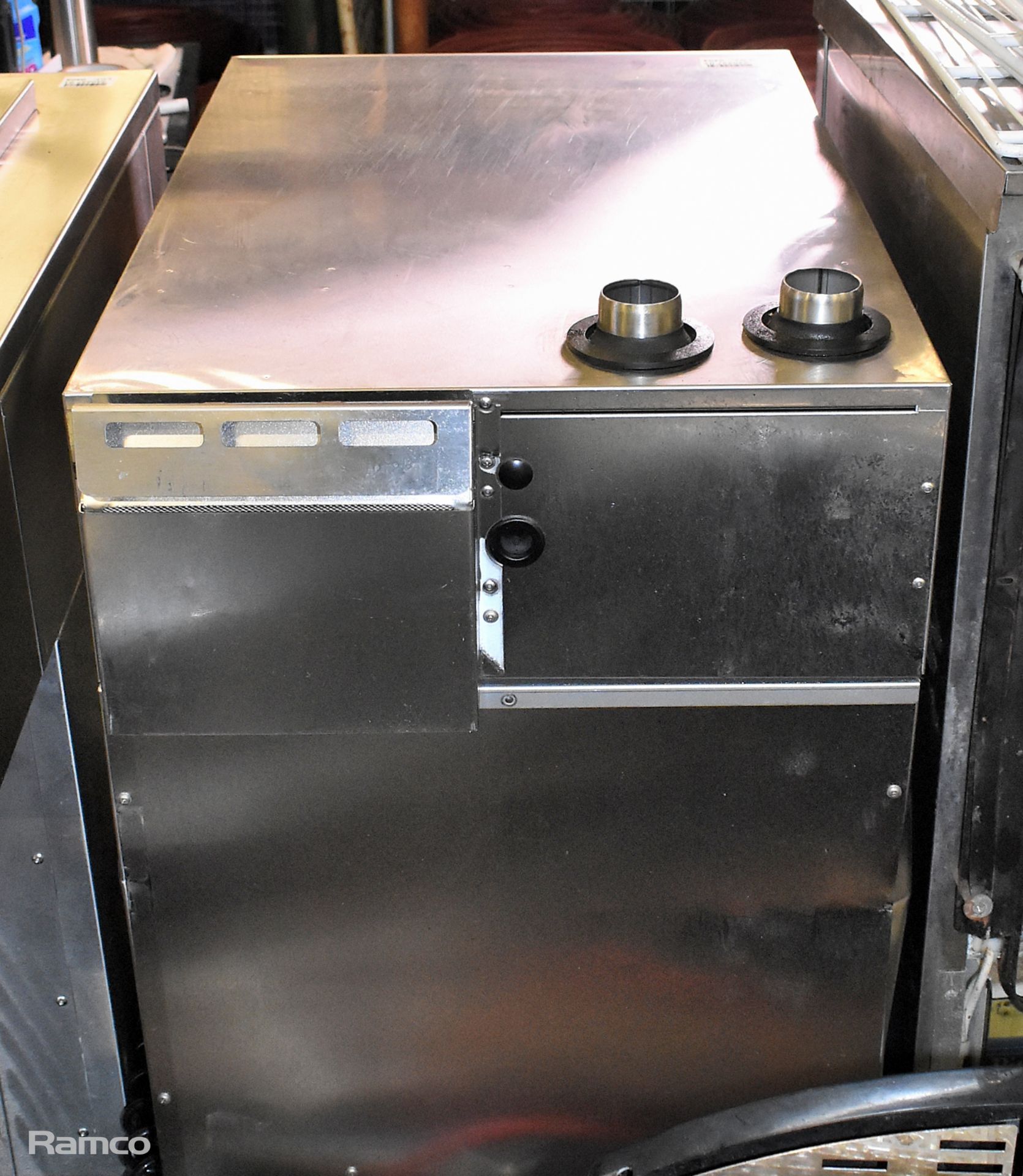 Lincat LCSI 1.06 HER stainless steel countertop combi oven - W 600 x D 950 x H 750mm - Image 6 of 6