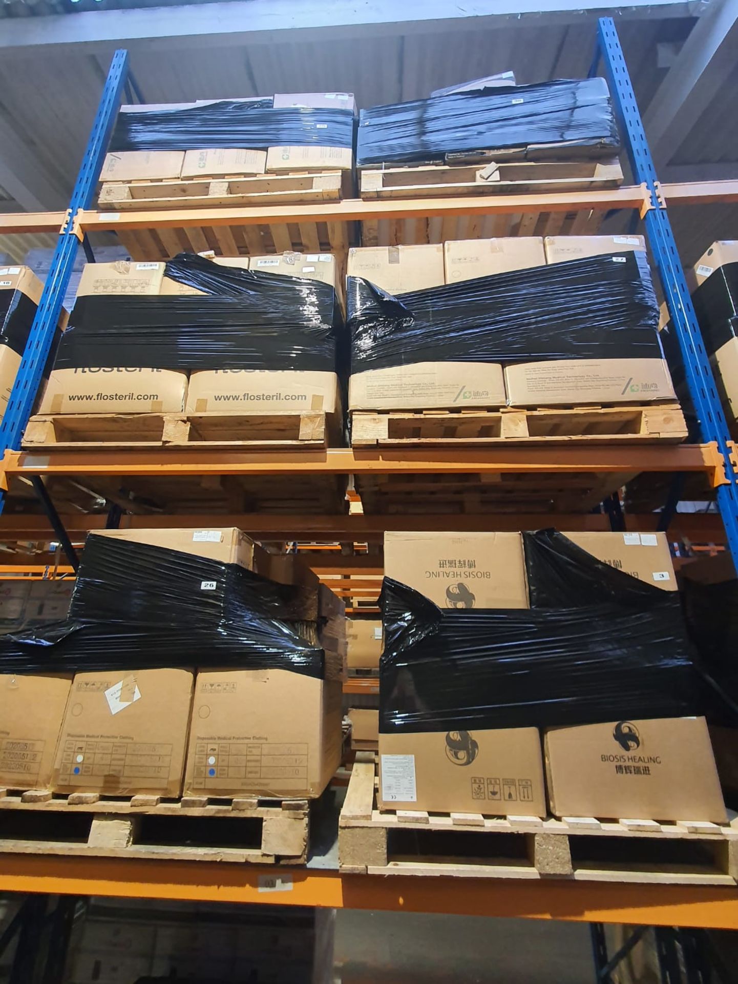 24 pallets worth (full load) of Various PPE equipment - see description for details - Image 3 of 11