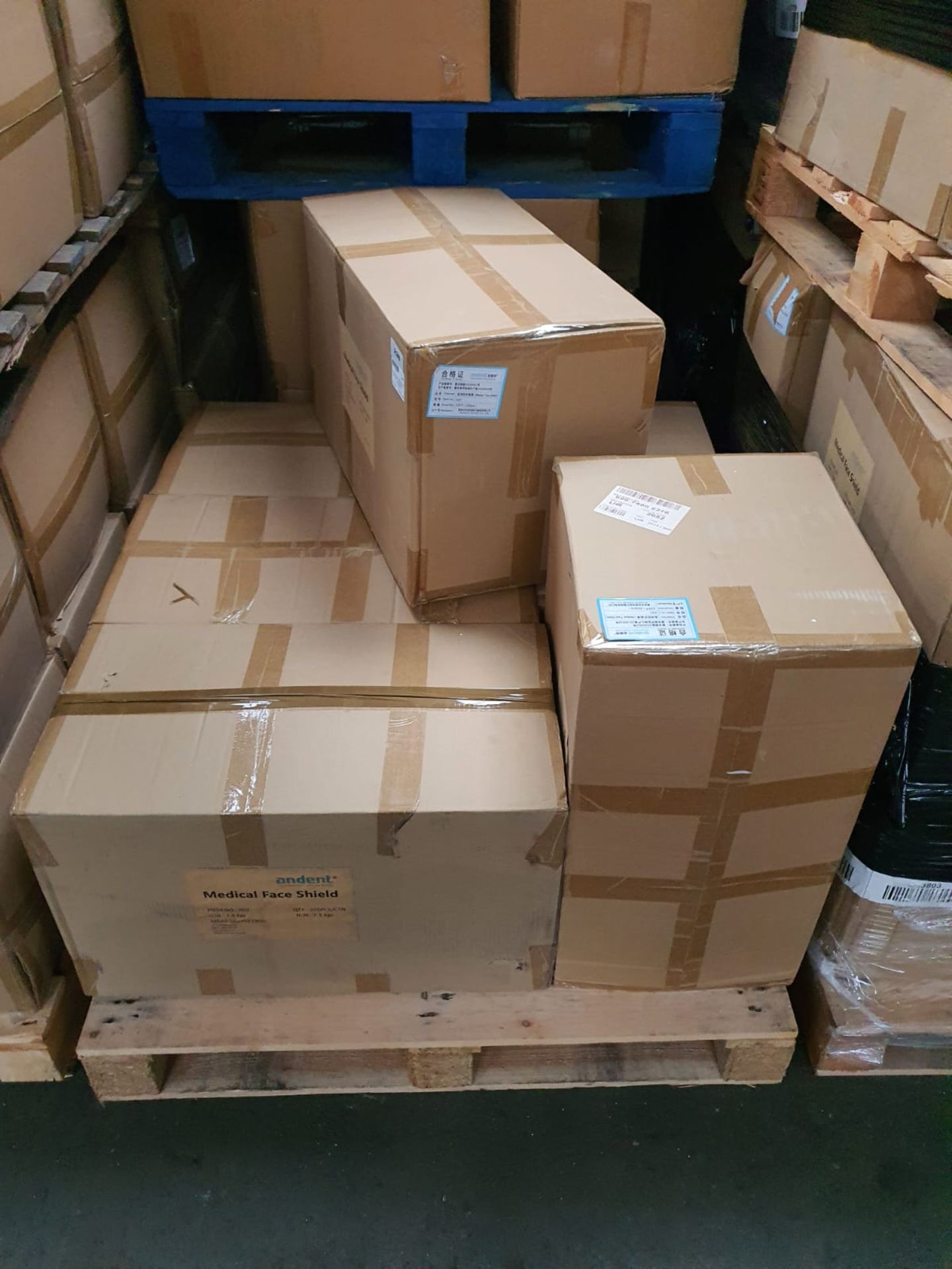 24 pallets worth of Various PPE equipment - see description for details - Image 3 of 14