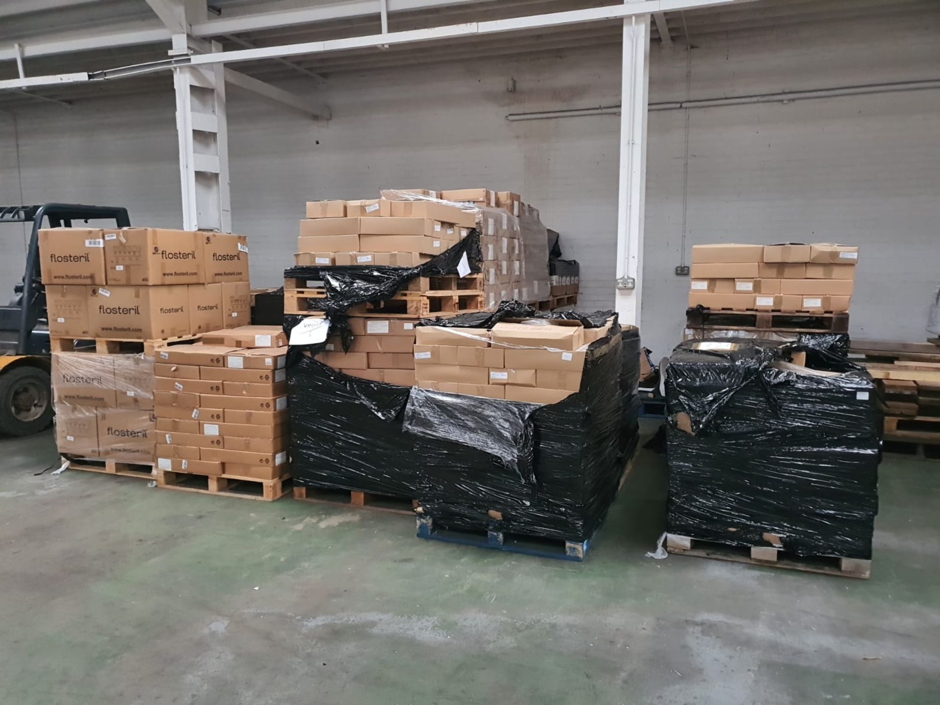 24 pallets worth of Various PPE equipment - see description for details