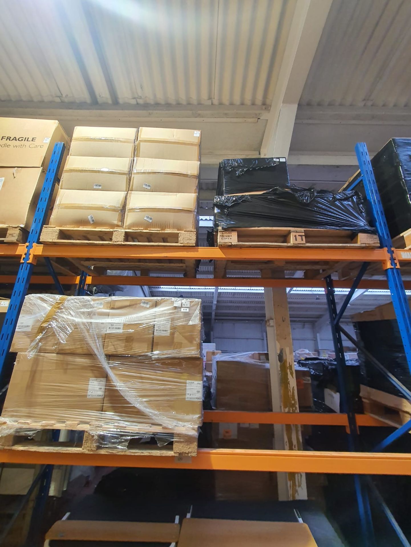 20 pallets worth of Various PPE equipment - see description for details - Image 3 of 18