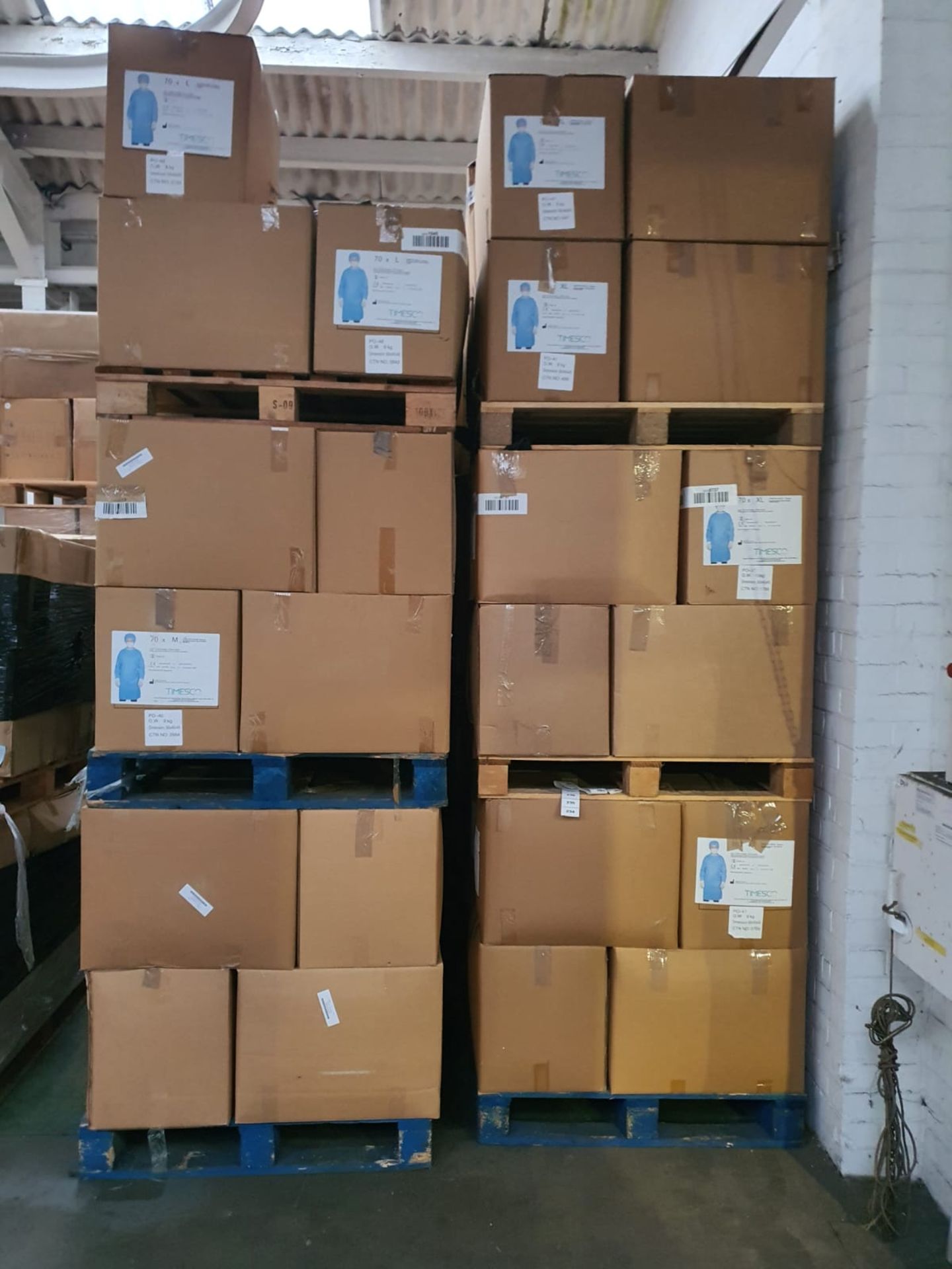 24 pallets worth of Various PPE equipment - see description for details - Image 2 of 11