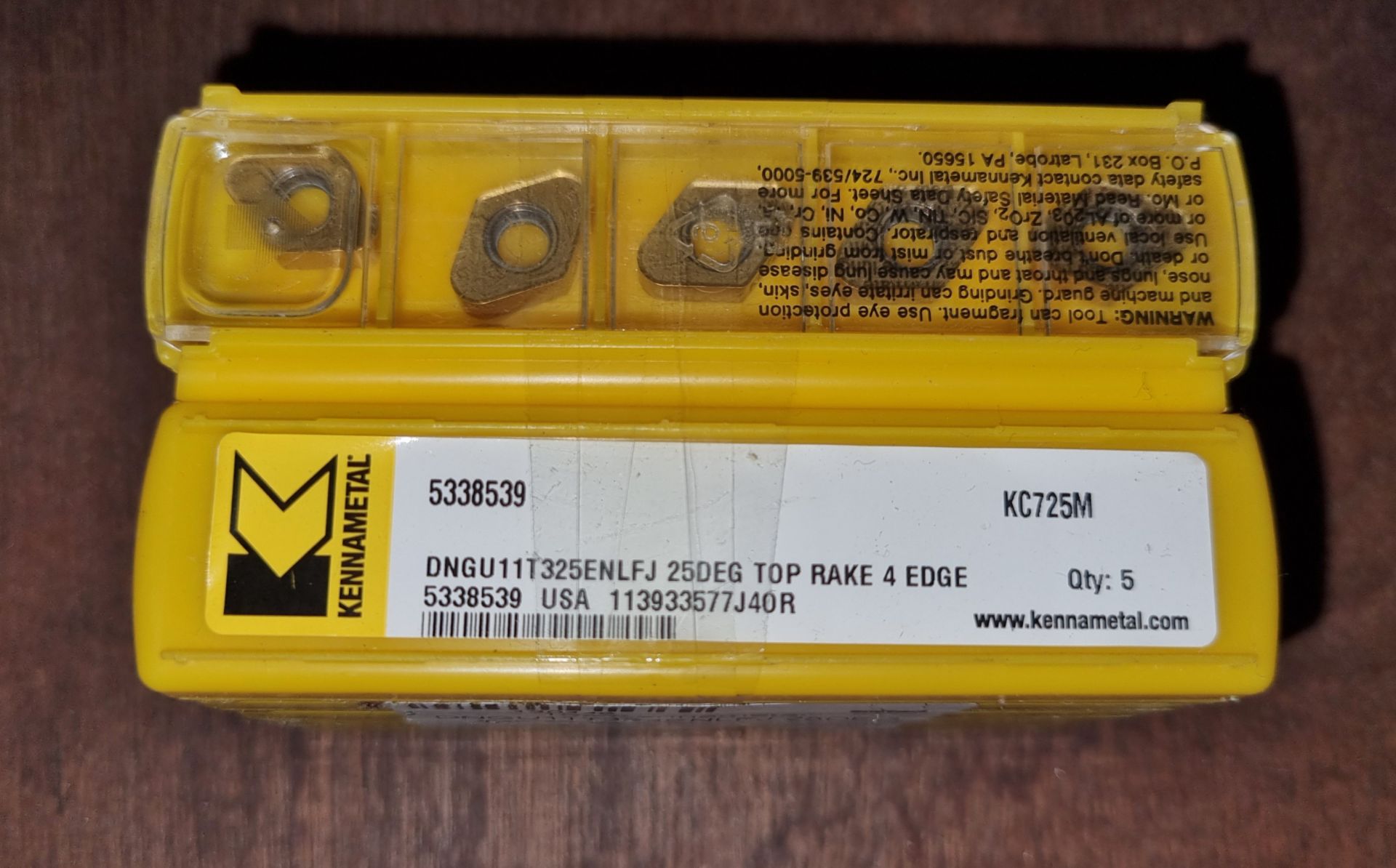 5x sets of Kennametal DNGU11T324ENLFJ 25DEG Top Rake 4 Edge thread inserts - 10 packs per set - Image 3 of 4