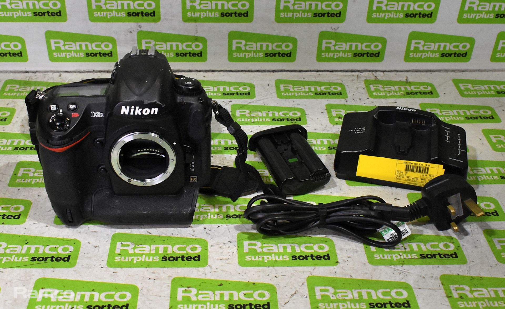 Nikon D3x Digital camera with Li-ion battery and MH-21 fast charger