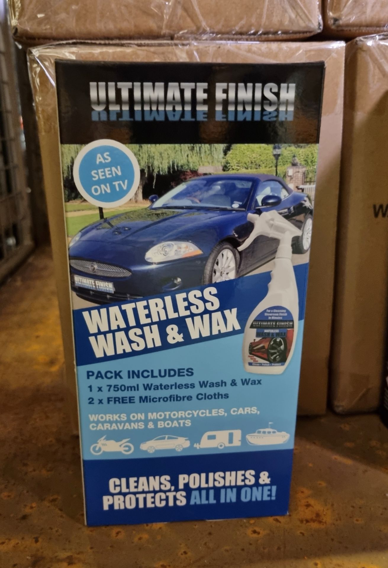 100x Ultimate Finish waterless wash & wax kits (750ml bottle and 2x microfibre cloths per pack) - Image 6 of 8