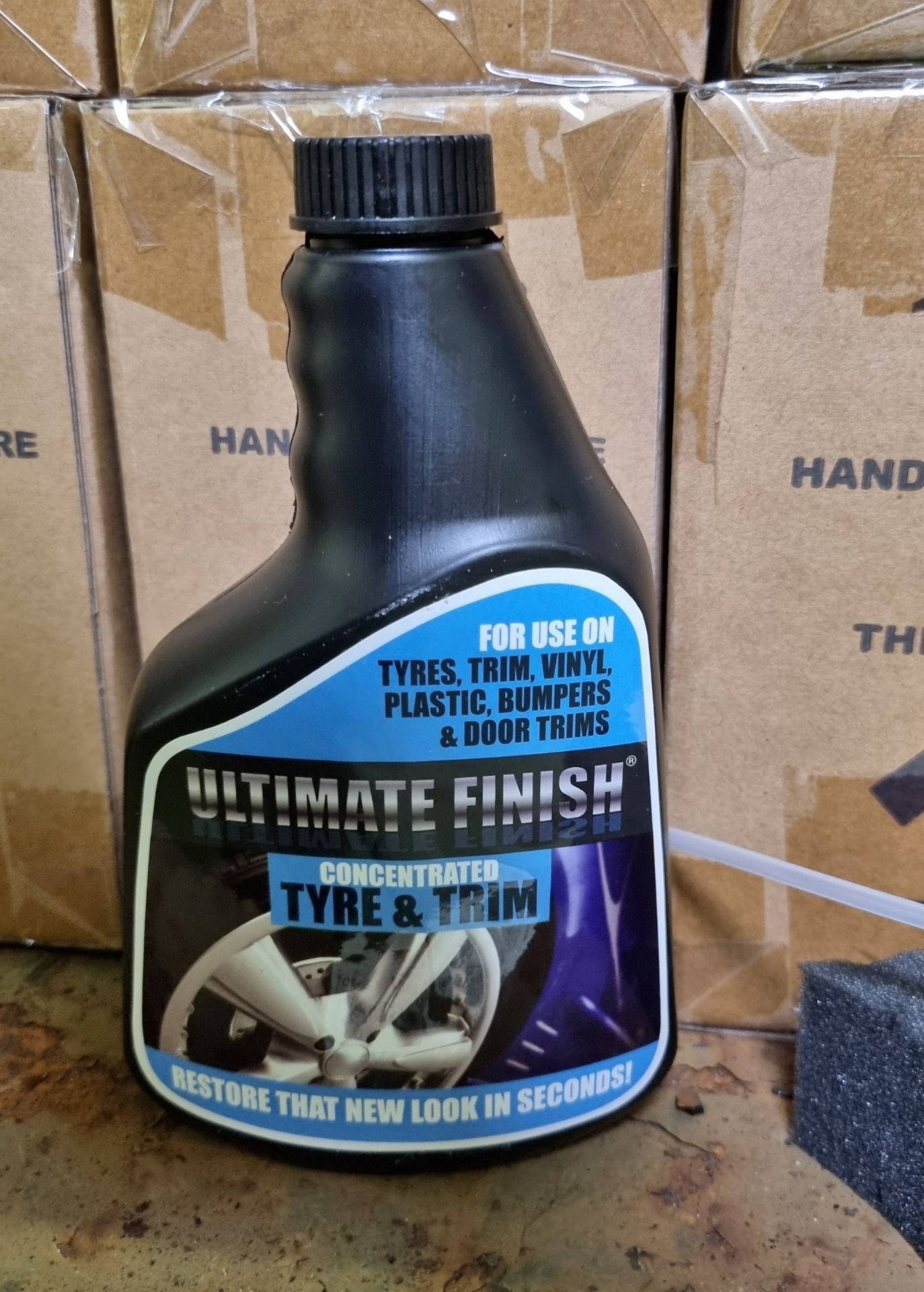 50x Ultimate Finish concentrate tyre & trim - double packs - 2x 500ml spray bottles & 2x applicators - Image 3 of 4