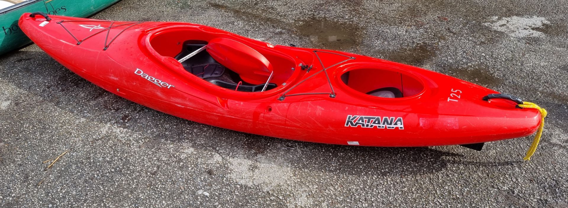 Dagger Katana polyethylene kayak - red - W 3200 x D 660 x H 420mm - Image 2 of 8