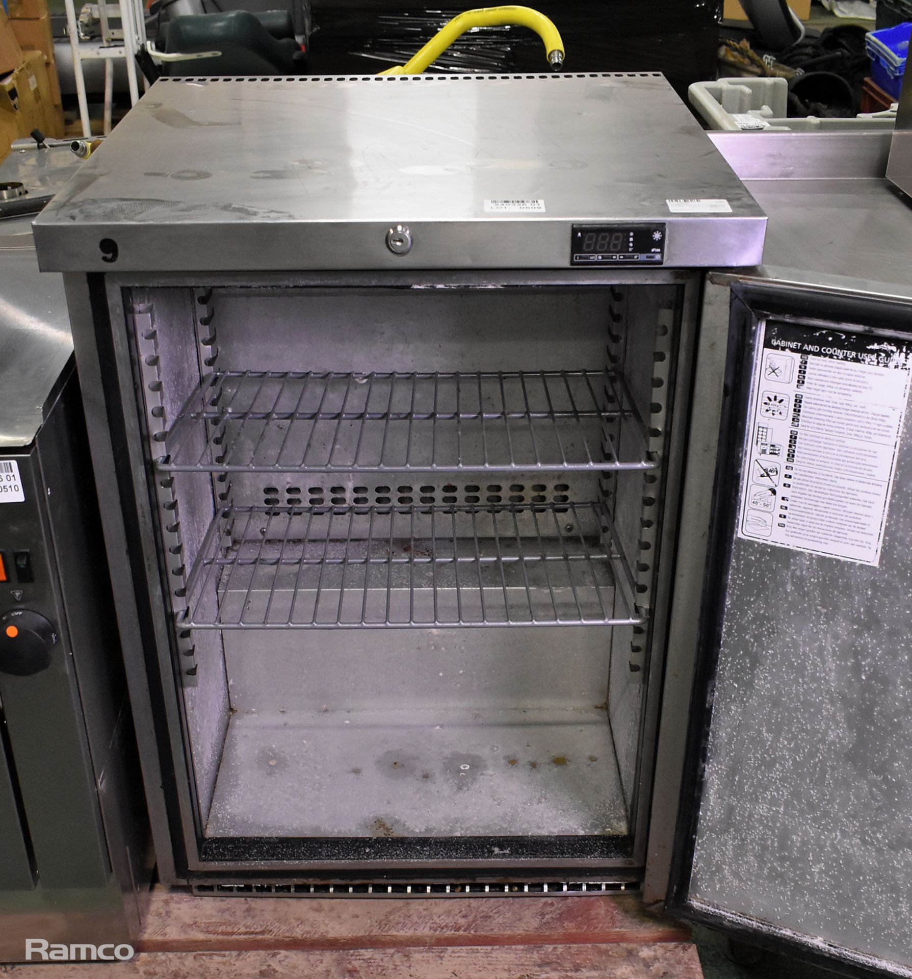 Foster HR150A undercounter fridge - W 610 x D 650 x H 810mm - Image 2 of 5