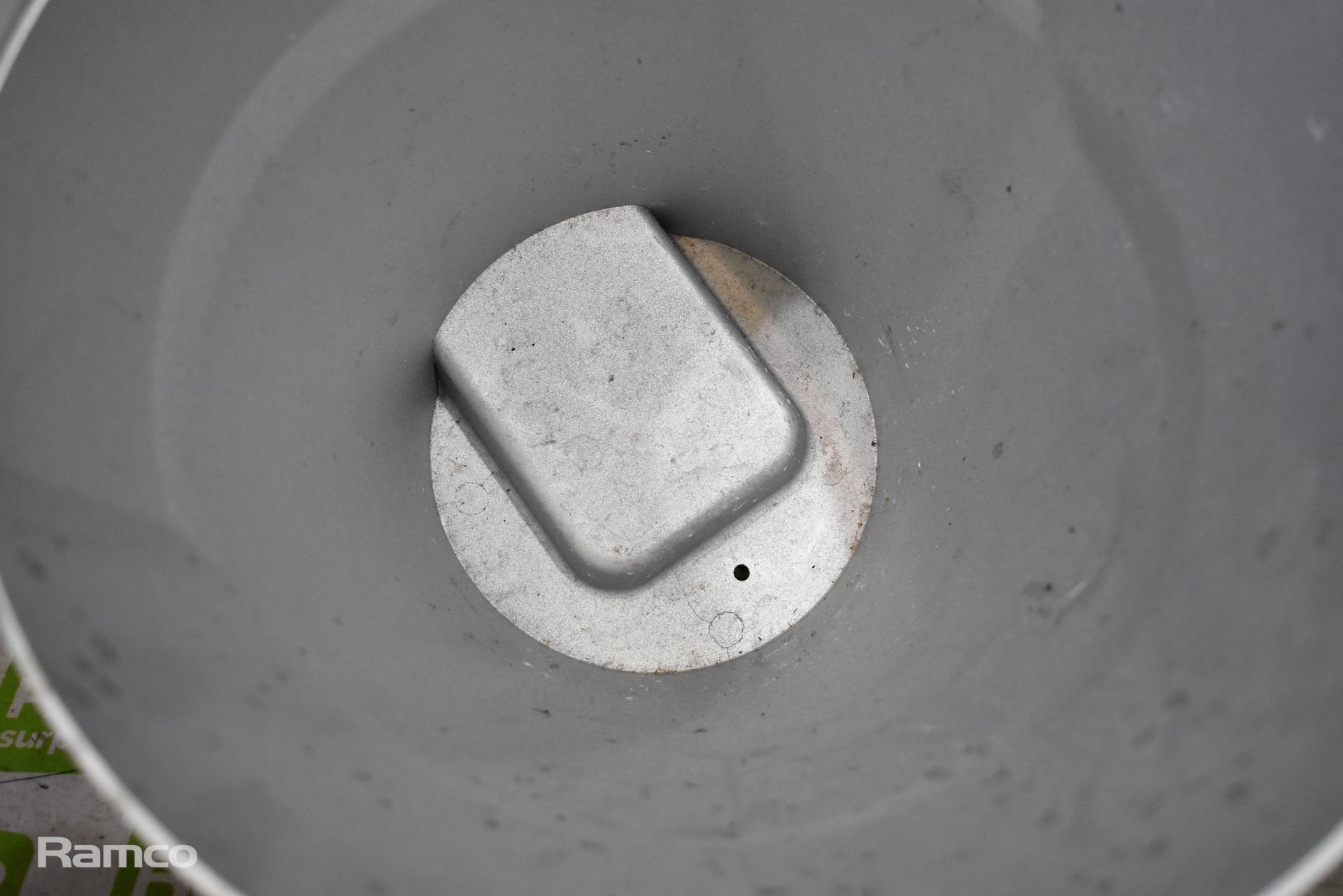 Red Bull drinks bucket - Image 4 of 4