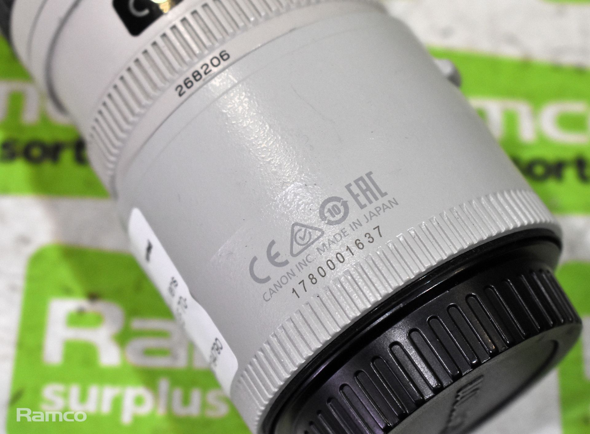 Canon Extender EF 2x III lens with Canon zoom lens EF 70-200mm 1:4 - Image 5 of 8