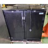 Polar GL016-04 double door undercounter bottle cooler - W 900 x D 530 x H 900mm