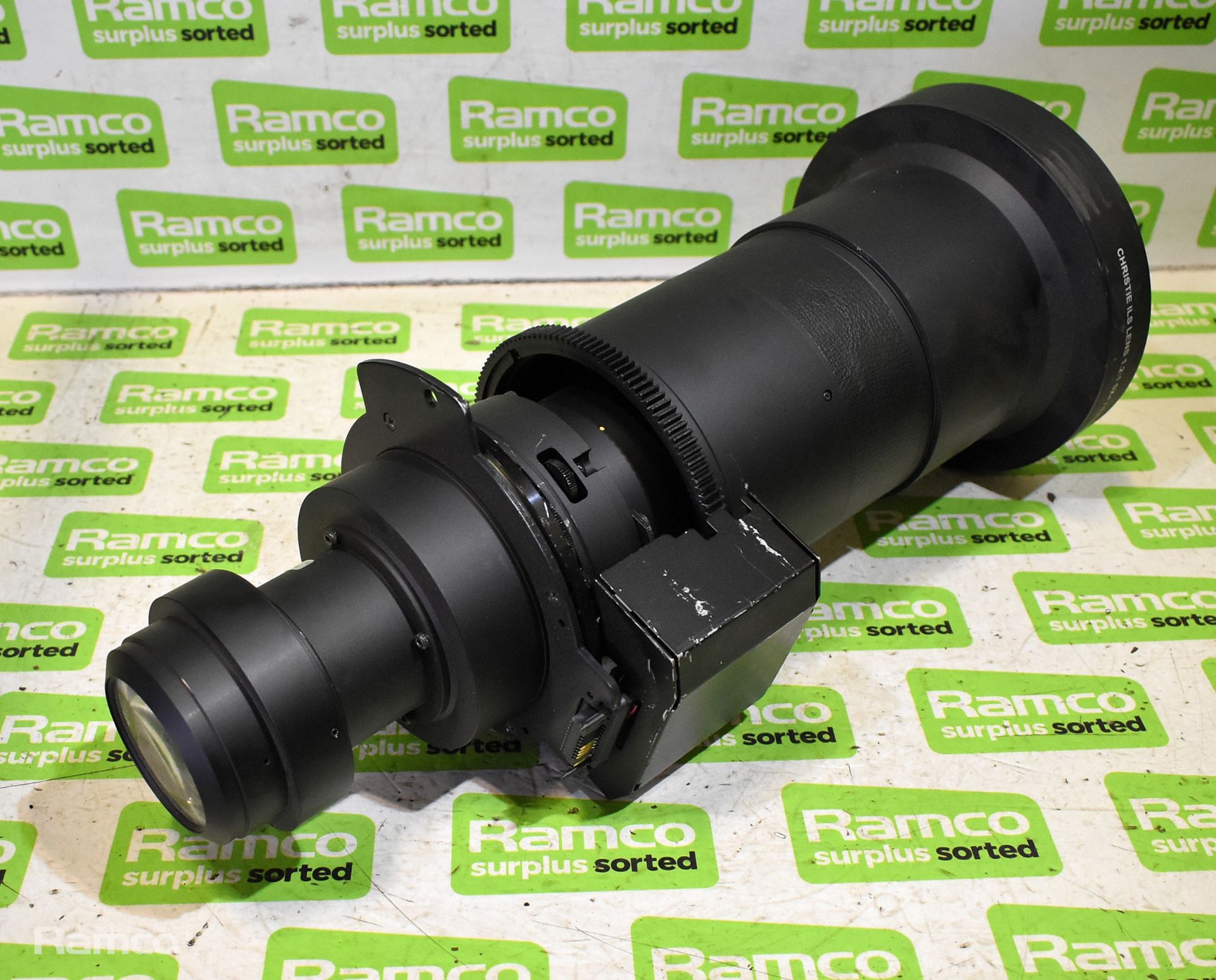 Christie DS+6K-M SXGA+ large venue projector - 100 / 240V - 50 / 60Hz - L 600 x W 500 x H 260mm - Image 10 of 13