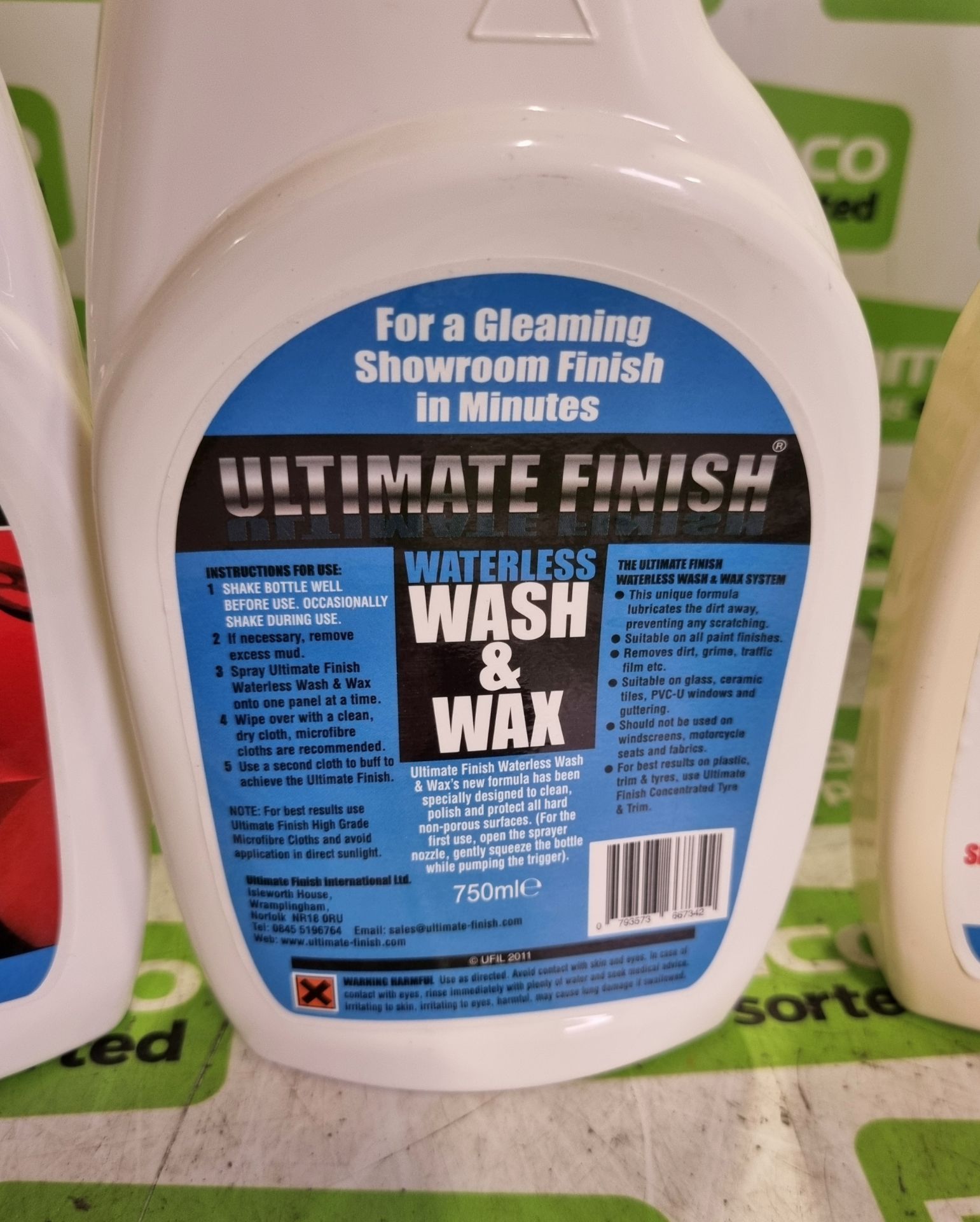 49x Ultimate Finish waterless wash & wax 4 packs (4x 750ml spray bottles & 4x microfibre cloths) - Image 6 of 6