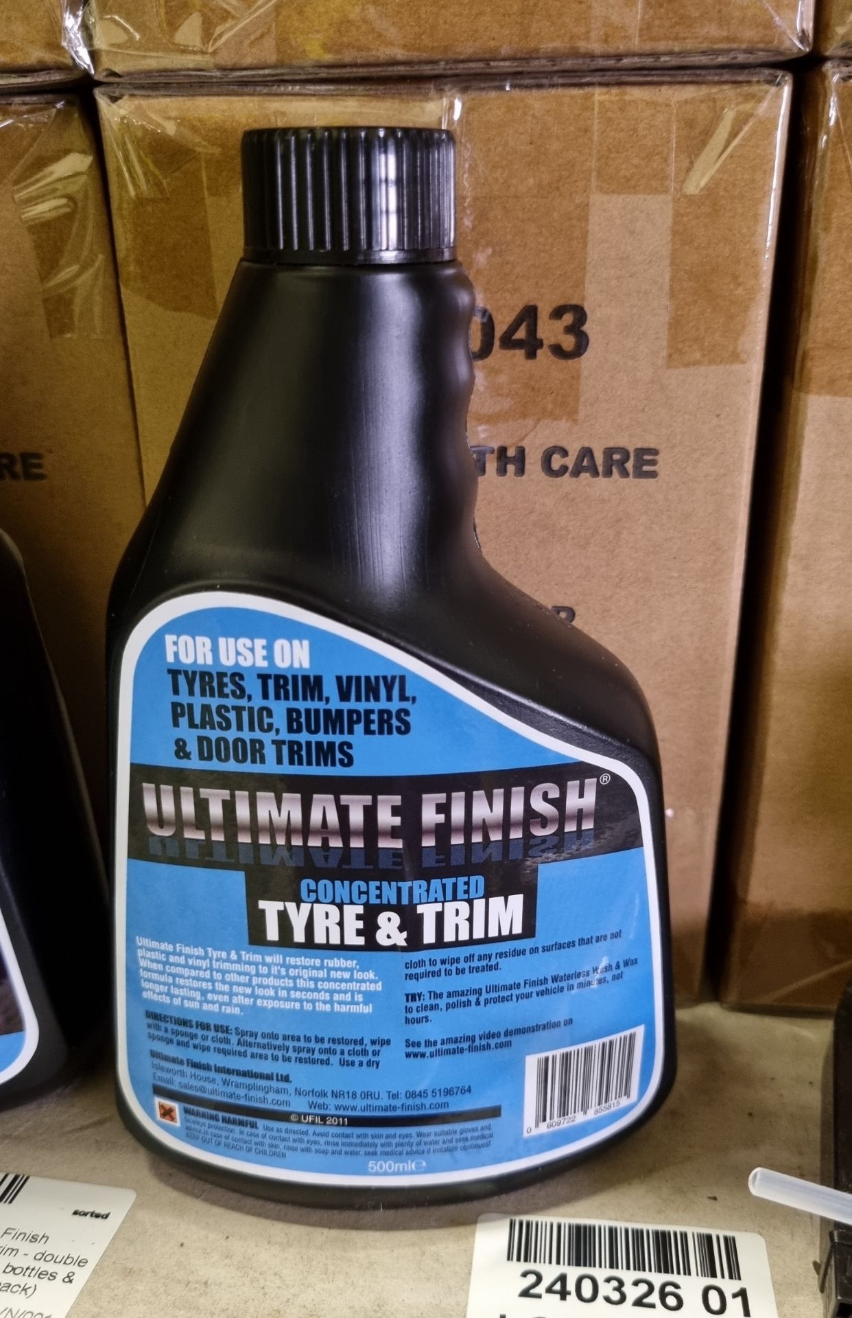 50x Ultimate Finish concentrate tyre & trim - double packs - 2x 500ml spray bottles & 2x applicators - Image 4 of 4