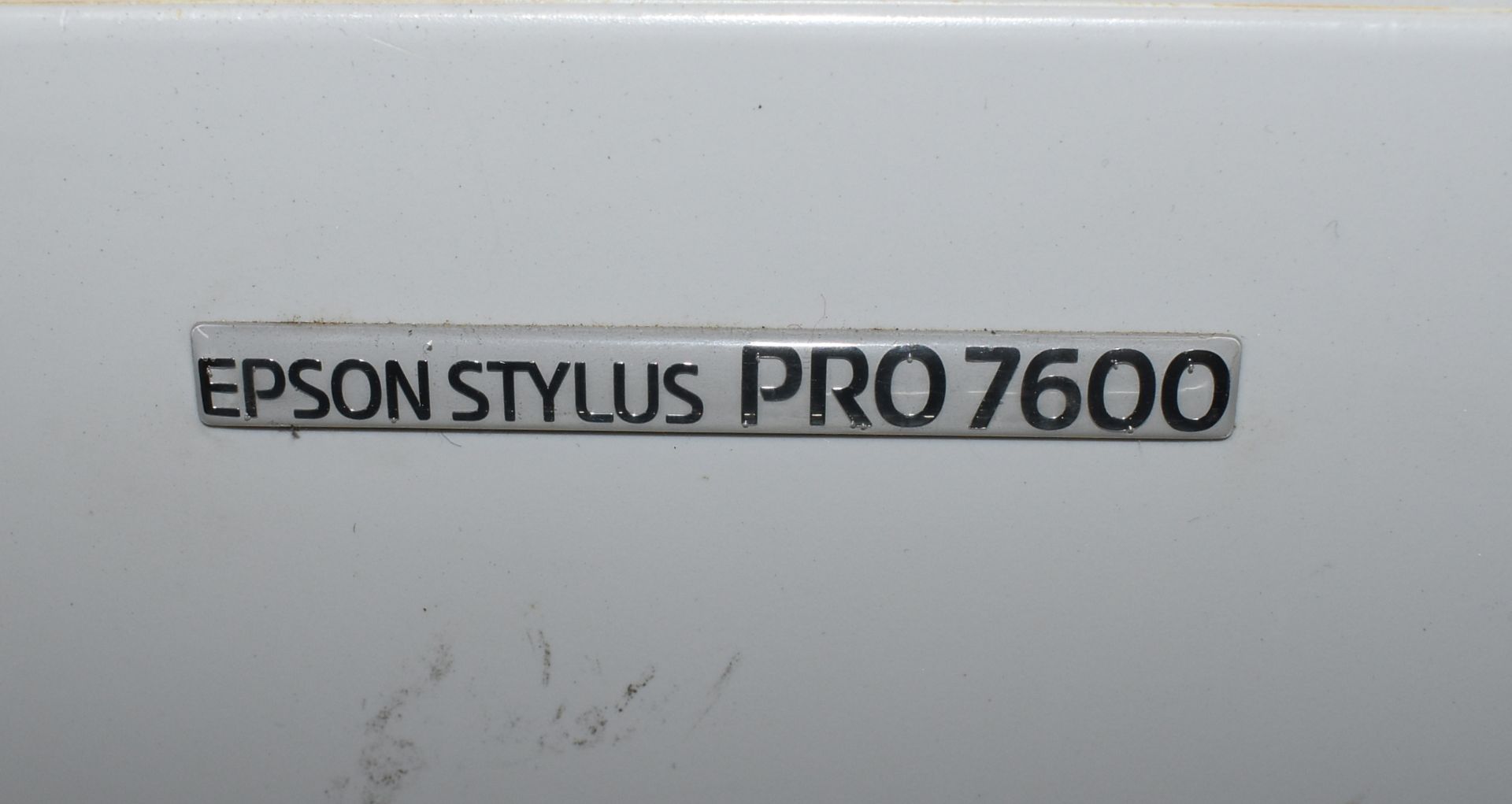 Epson Stylus Pro 7600 printer with spare cartridges - Image 3 of 3