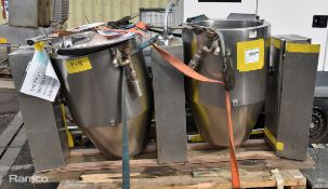 Henry Nuttall 05-0040 stainless steel double 80L tilting kettle - 440V - W 1900 x D 700 x H 1000mm