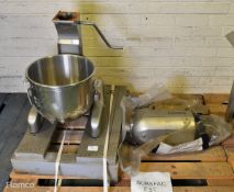 Hobart A200N stand mixer with mixing bowl - SPARES OR REPAIRS