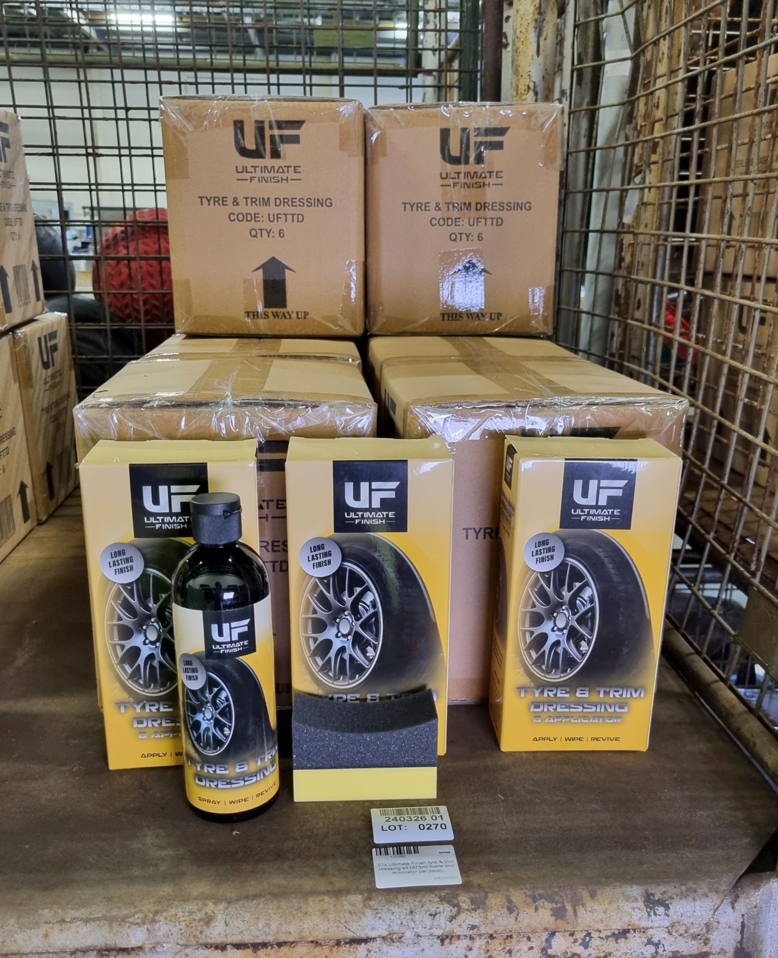 51x Ultimate Finish tyre & trim dressing kits (473ml bottle and applicator per pack) - Image 2 of 6