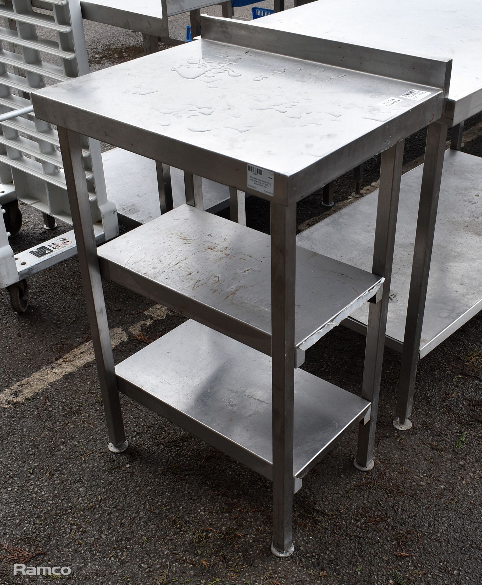 Stainless steel table with 2 lower shelves - W 600 x D 480 x H 960mm - Image 2 of 3