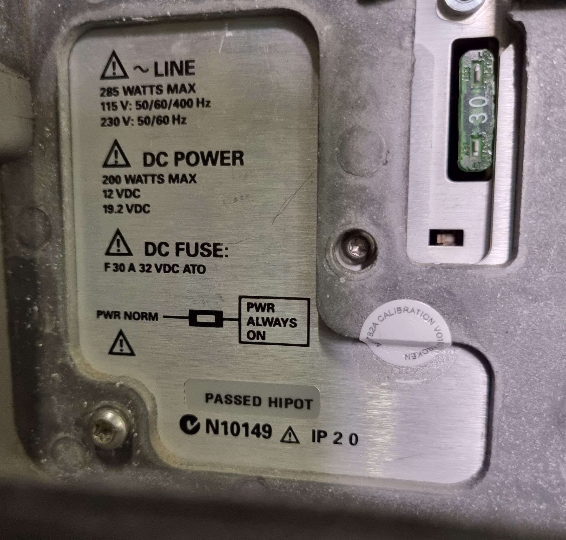 Keysight Technologies ESA-E spectrum analyzer - Damaged - AS SPARES OR REPAIRS - Image 9 of 9