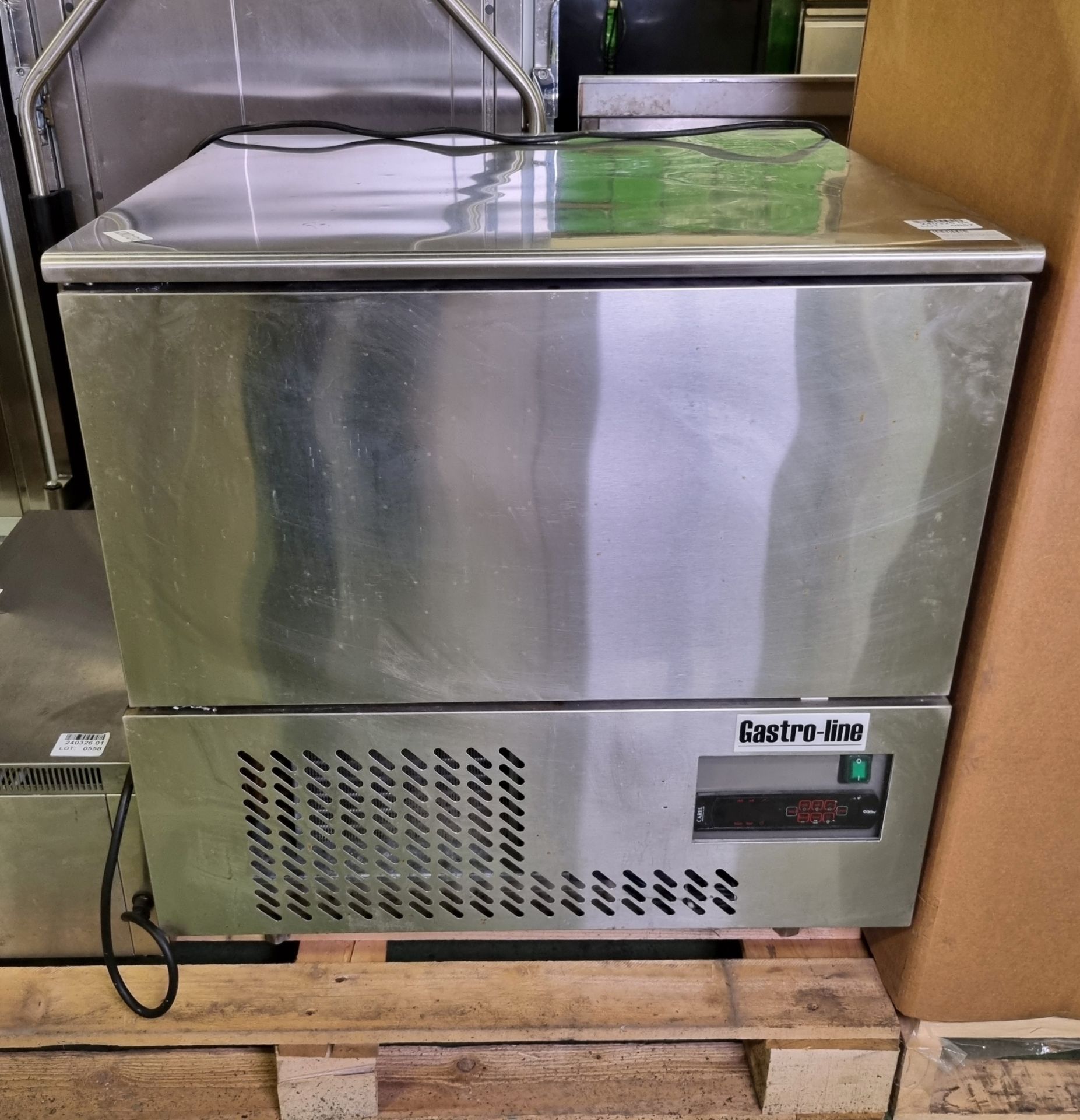 Gastro-Line FZB003 stainless steel single door blast chiller - W 750 x D 750 x H 790mm