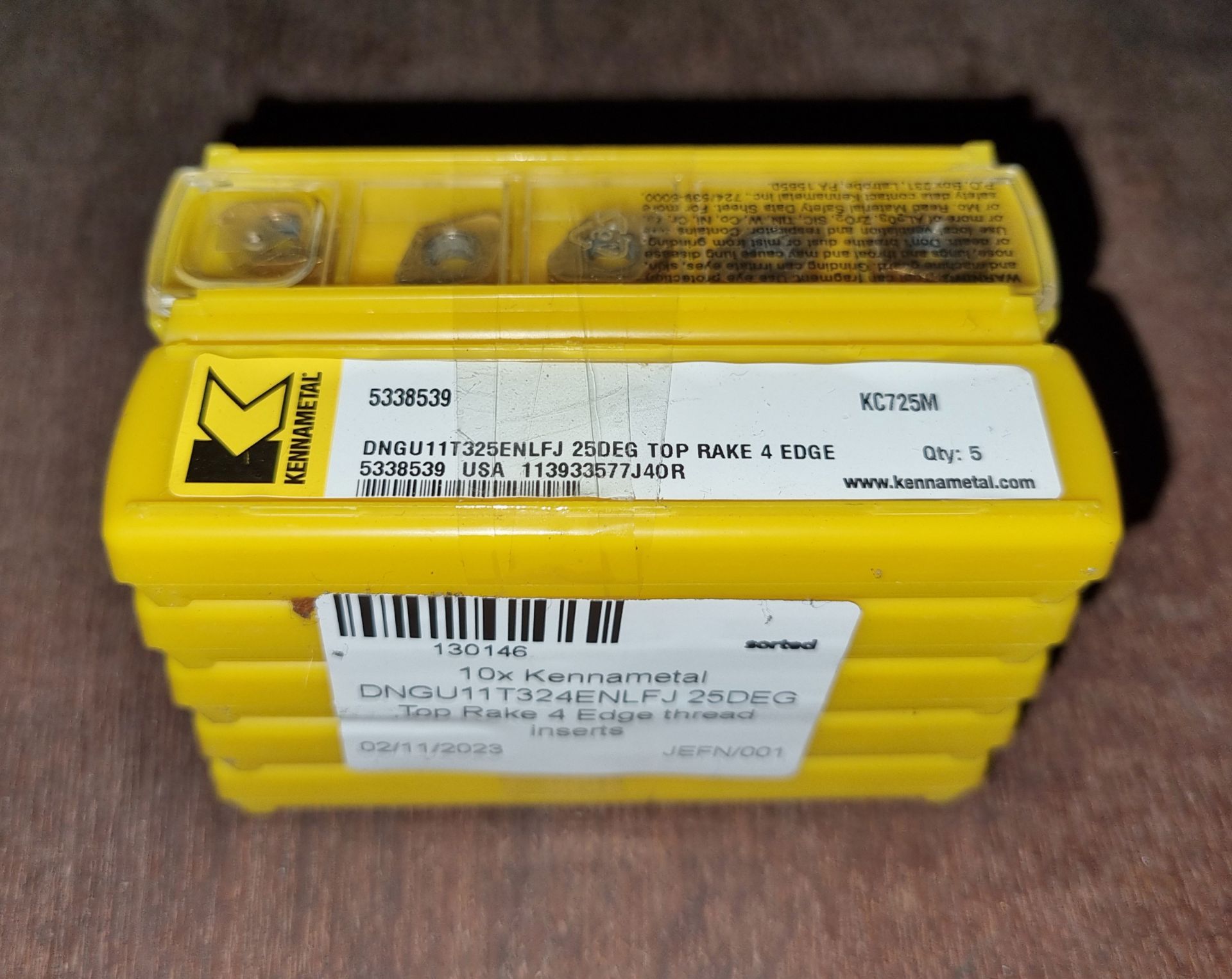 5x sets of Kennametal DNGU11T324ENLFJ 25DEG Top Rake 4 Edge thread inserts - 10 packs per set - Image 4 of 4