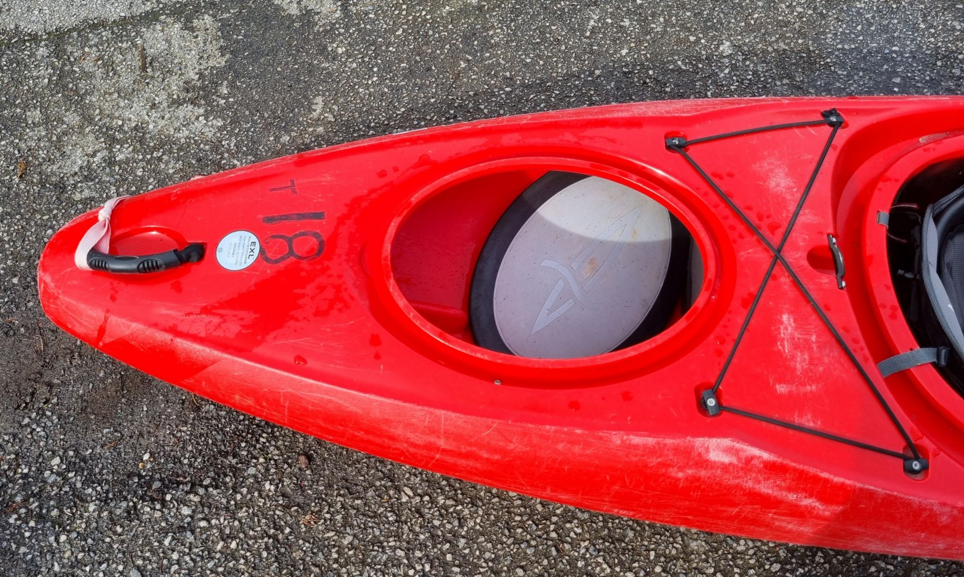 Dagger Katana polyethylene kayak - red - W 3200 x D 660 x H 420mm - Bild 3 aus 7