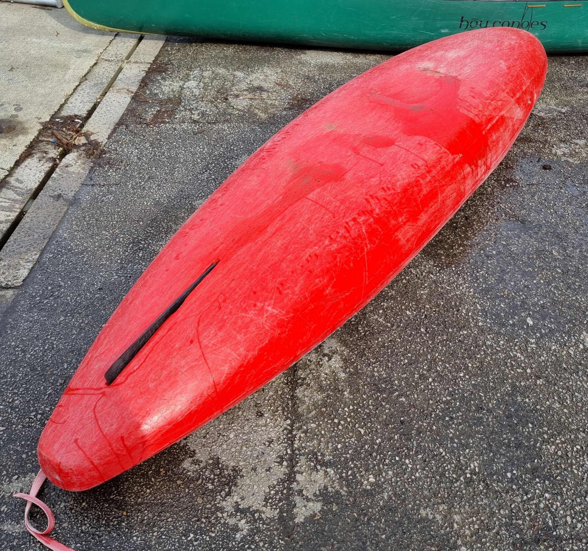 Dagger Katana polyethylene kayak - red - W 3200 x D 660 x H 420mm - Bild 7 aus 7