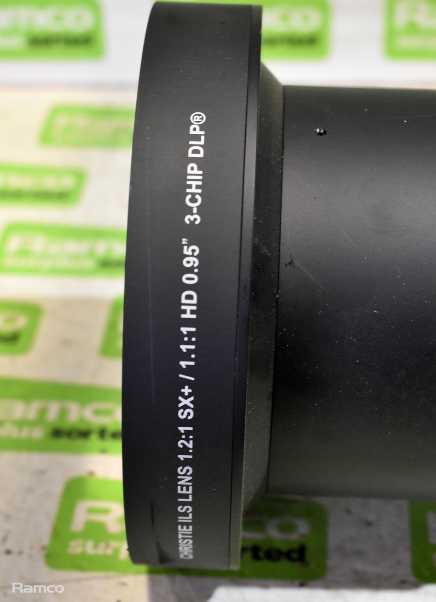 Christie DS+6K-M SXGA+ large venue projector - 100 / 240V - 50 / 60Hz - L 600 x W 500 x H 260mm - Image 12 of 13