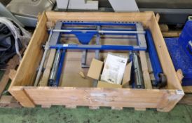 Weber heavy duty wheel removal dolly - disassembled in wooden transit case