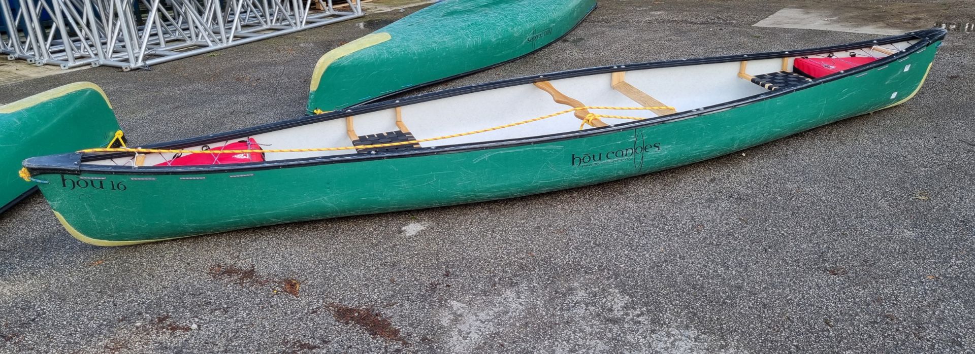 HOU Canoes HOU16 Open canoe - W 4900 x D 920 x H 370mm - Image 3 of 7