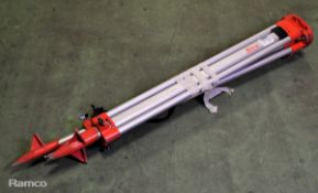 Leica GST05L Aluminium tripod with shoulder strap - Length : 1.07m Extended length : 1.76m - DAMAGED