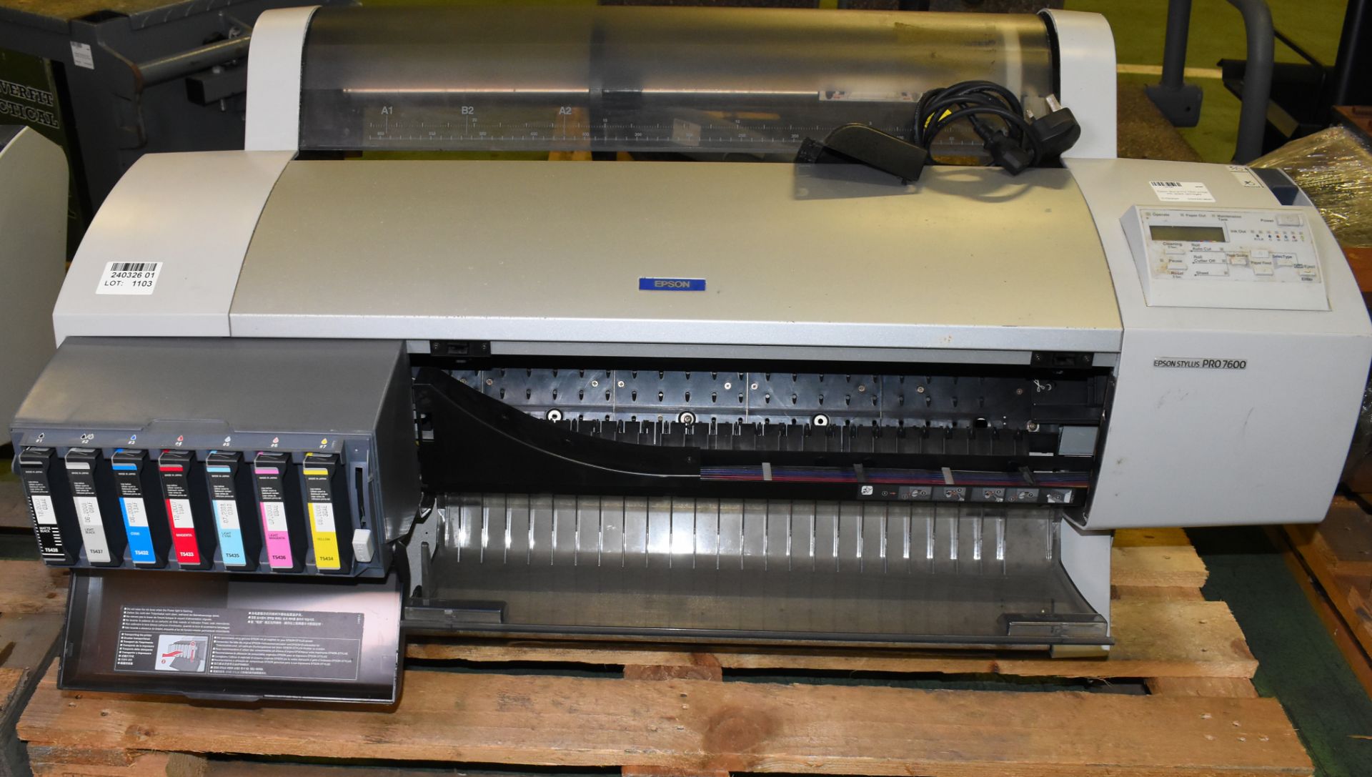 Epson Stylus Pro 7600 printer with spare cartridges - Image 2 of 3