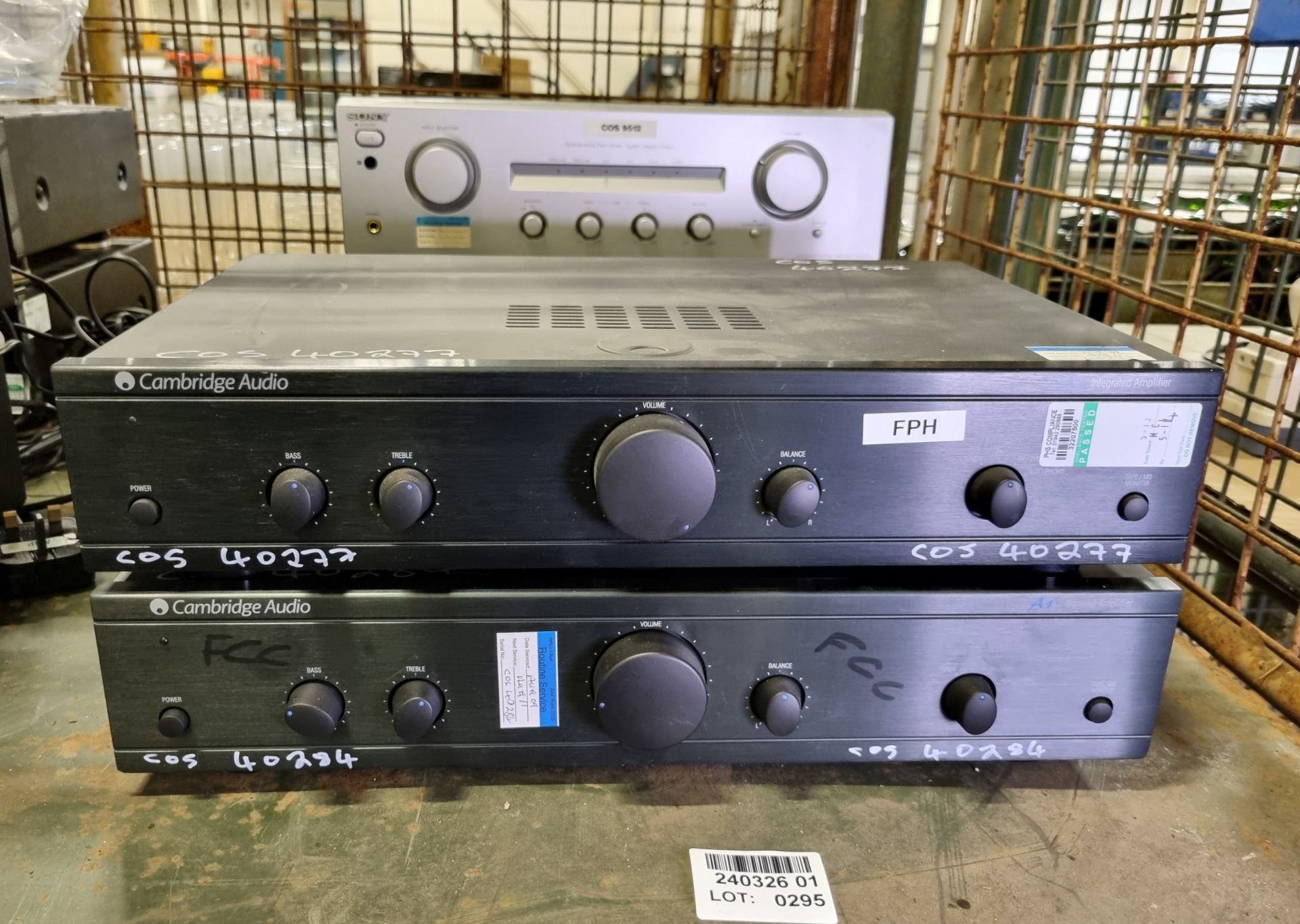 2x Cambridge Audio A1 V3.0 integrated amplifiers & 2x Sony TA-FE370 integrated stereo amplifiers - Image 2 of 6