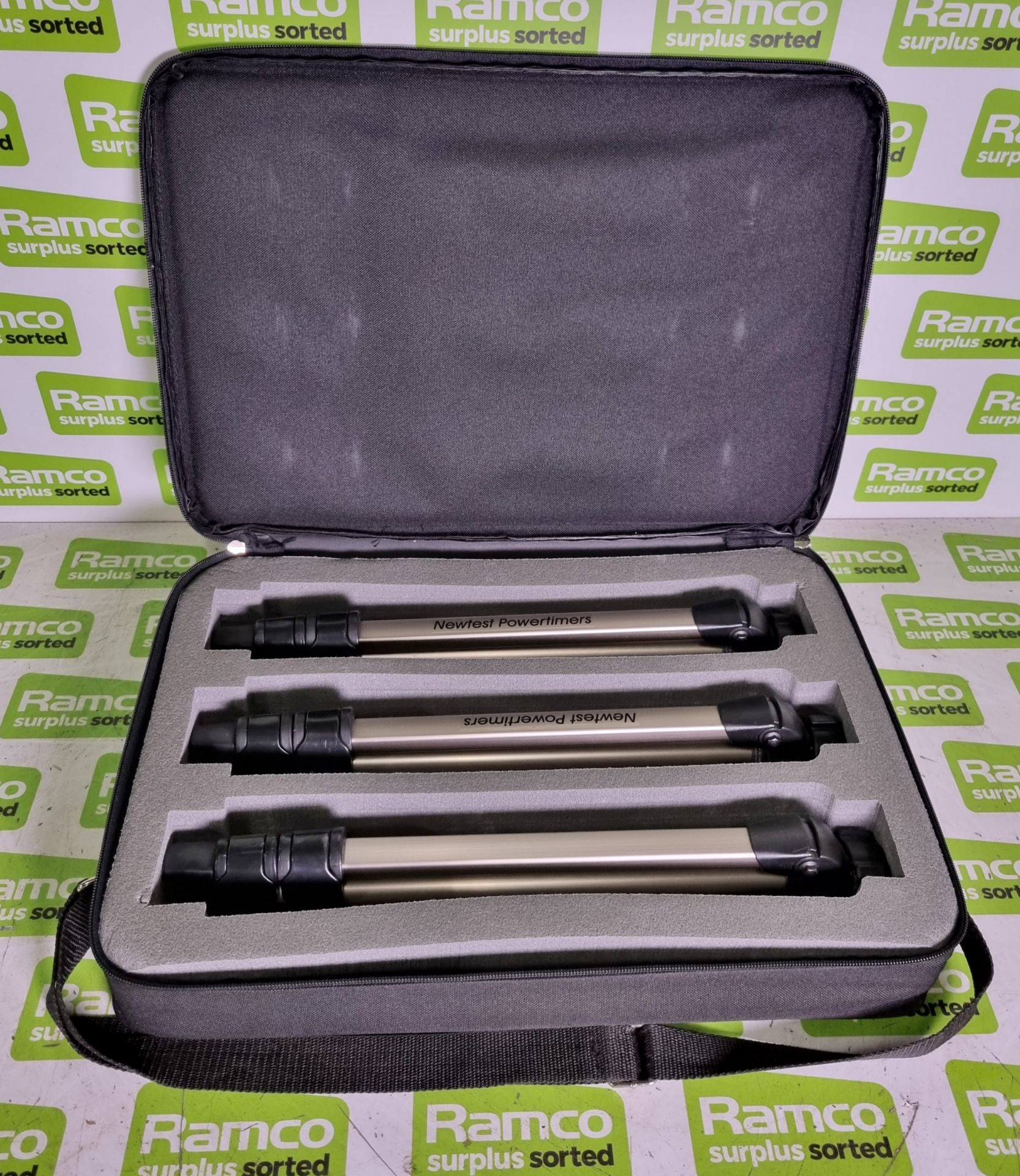 3x Newtest Powertimers adjustable tripods with case - Image 2 of 5